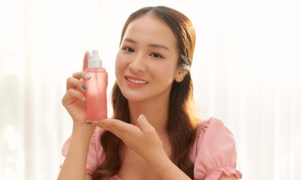 Serum Mist Dan Dewy Look Andalan Kulit Glowing Di Tahun 2026