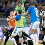 Final Campeonato Mineiro Ricuh: Wasit Keluarkan 23 Kartu Merah