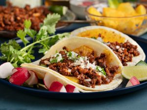 Taco Al Pastor: Teknik Memanggang Daging Khas Meksiko