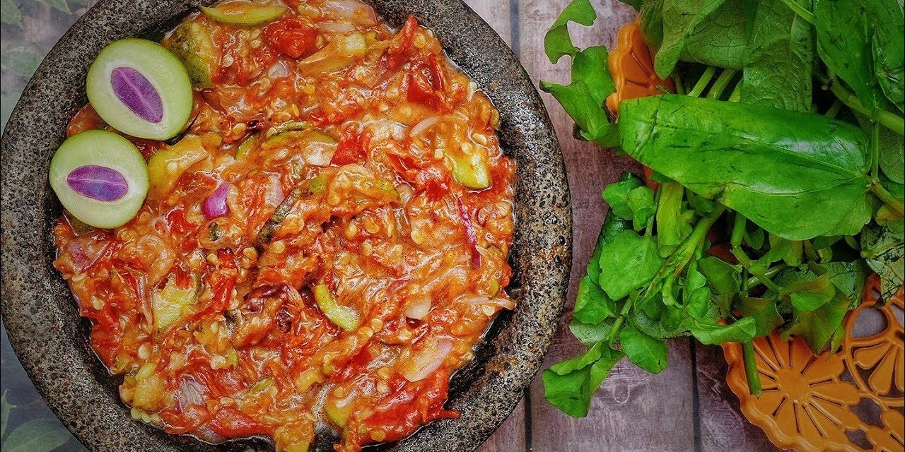 Mengenal Sambal Gandaria: Asam Pedas Buah Langka Betawi