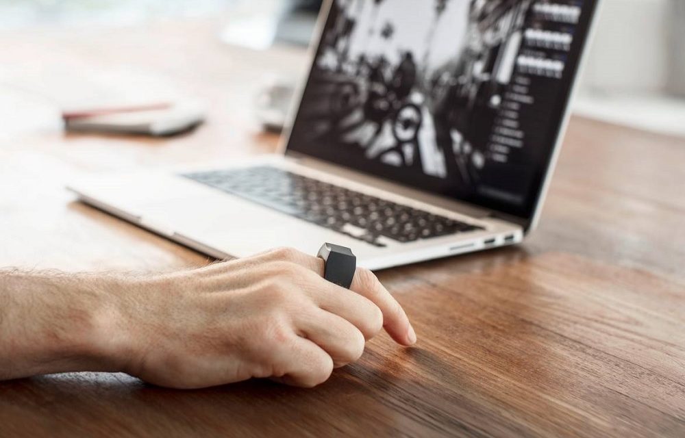 Clip Mouse Di Perkenalkan: Gadget Cincin Ubah Jari Jadi Kursor