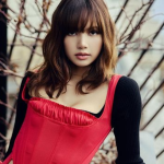 Tiket Fan Meeting Lisa BLACKPINK Di Jakarta Habis 5 Menit!