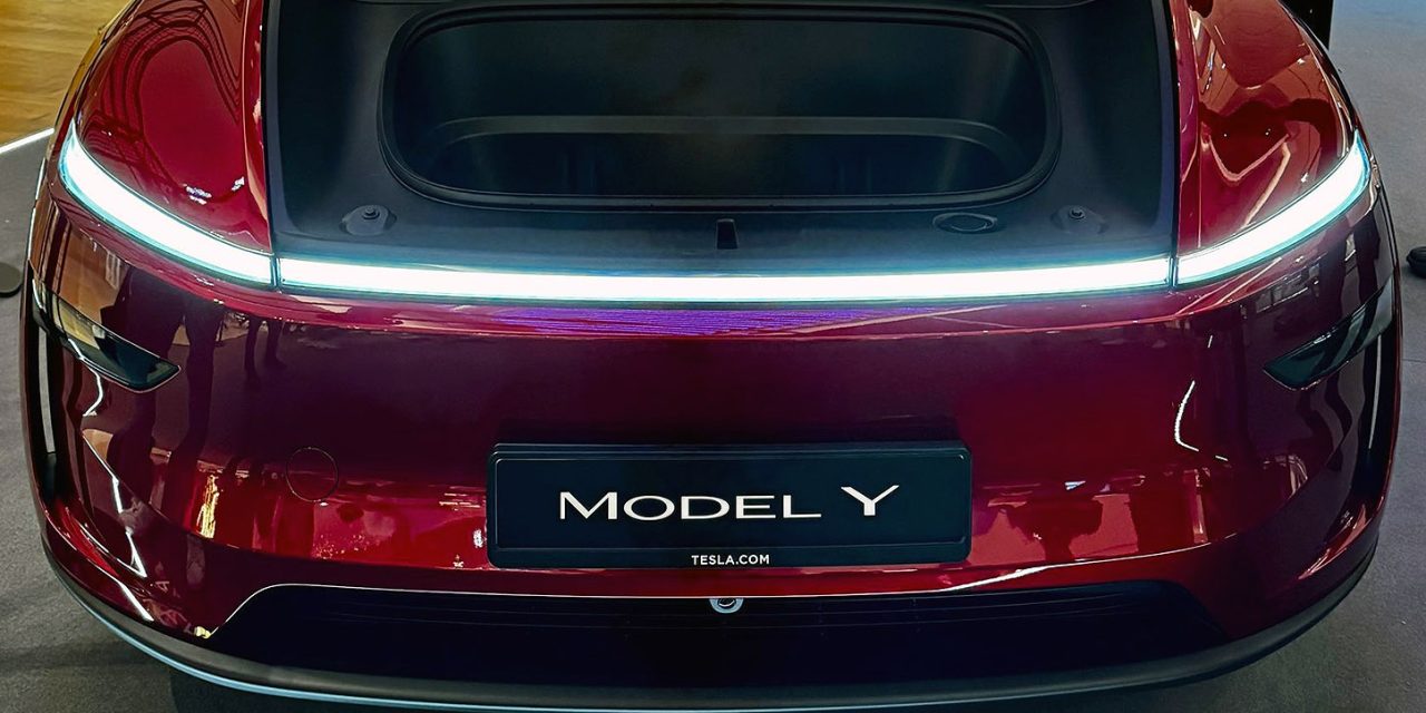 Tesla Model Y Facelift “Juniper” Resmi Pamer Desain Lampu Segar