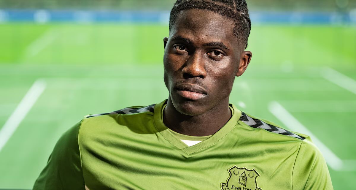 Amadou Onana Resmi Gabung Aston Villa Tinggalkan Everton