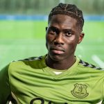 Amadou Onana Resmi Gabung Aston Villa Tinggalkan Everton