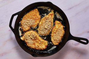 Lezatnya Wiener Schnitzel, Daging Sapi Muda Ikonik Khas Wina