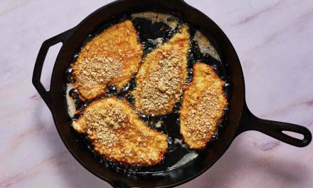 Lezatnya Wiener Schnitzel, Daging Sapi Muda Ikonik Khas Wina