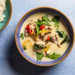 Tom Kha Gai Thailand: Sup Ayam Santan Beraroma Lengkuas