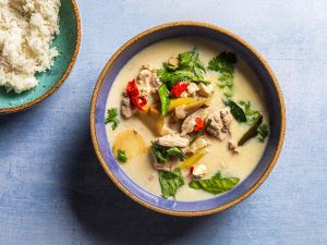 Tom Kha Gai Thailand: Sup Ayam Santan Beraroma Lengkuas