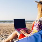 Chronowork Travel: Liburan Pekerja Remote Di Zona Waktu Sama