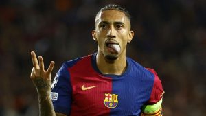 Raphinha Cetak Hat-trick, Barcelona Bantai Bayern Munchen