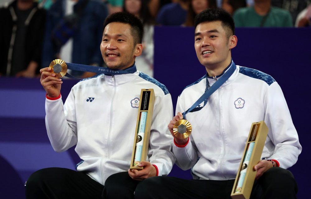 Cetak Sejarah! Lee Yang/Wang Chi-lin Pertahankan Medali Emas