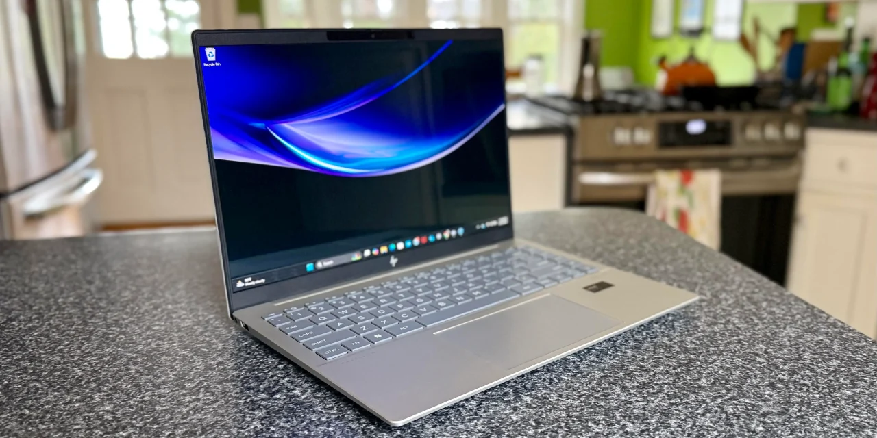 HP Pavilion Plus 14 OLED Resmi Rilis: Layar Visual 2.8K 120Hz