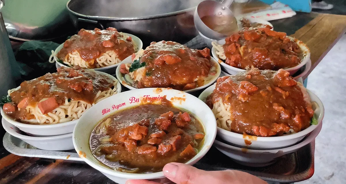 Mengenal Mie Ayam Tumini Yogyakarta: Sajian Mie Gurih-Manis